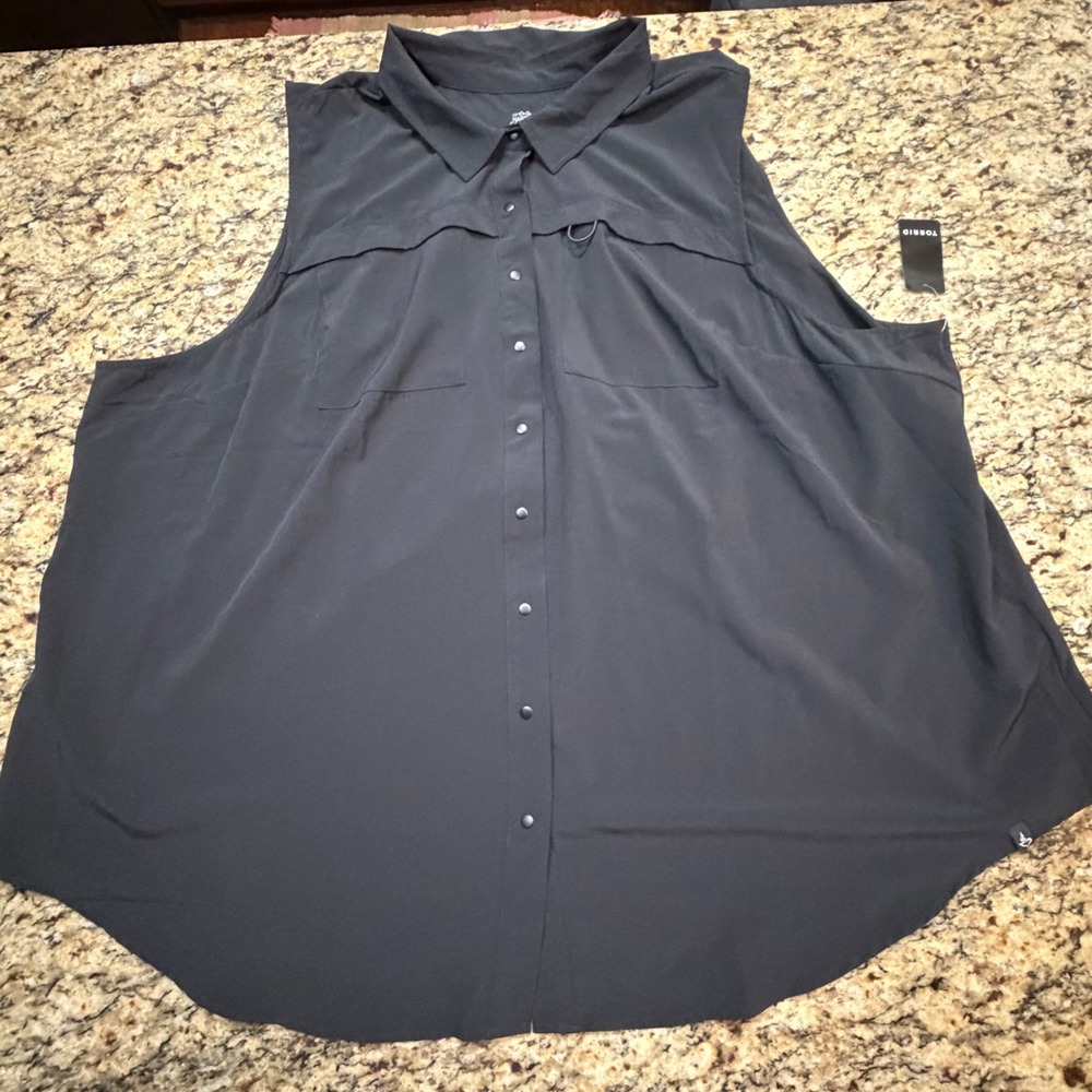 NEW‎ Torrid Happy Camper Black Stretch Woven Sleeveless Active Button Down Top 5